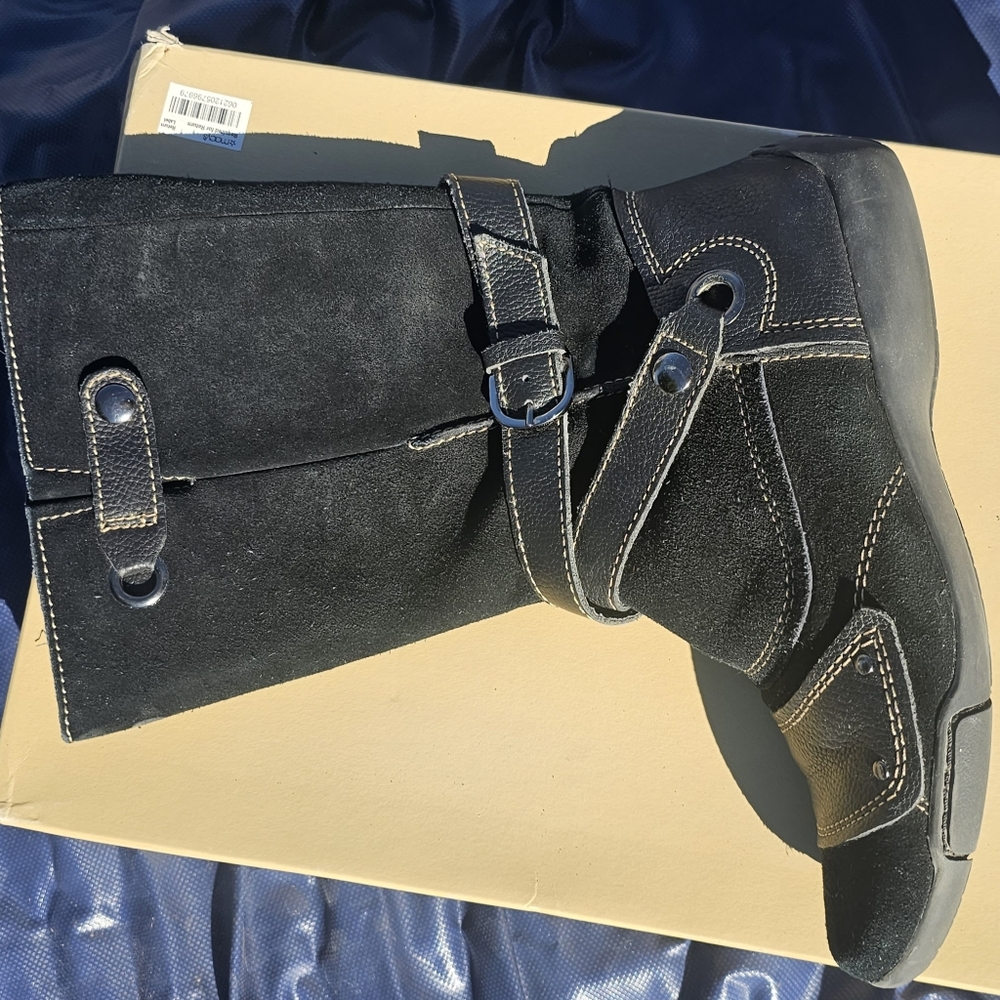 Naturalizer Cerina womens black boot size 10